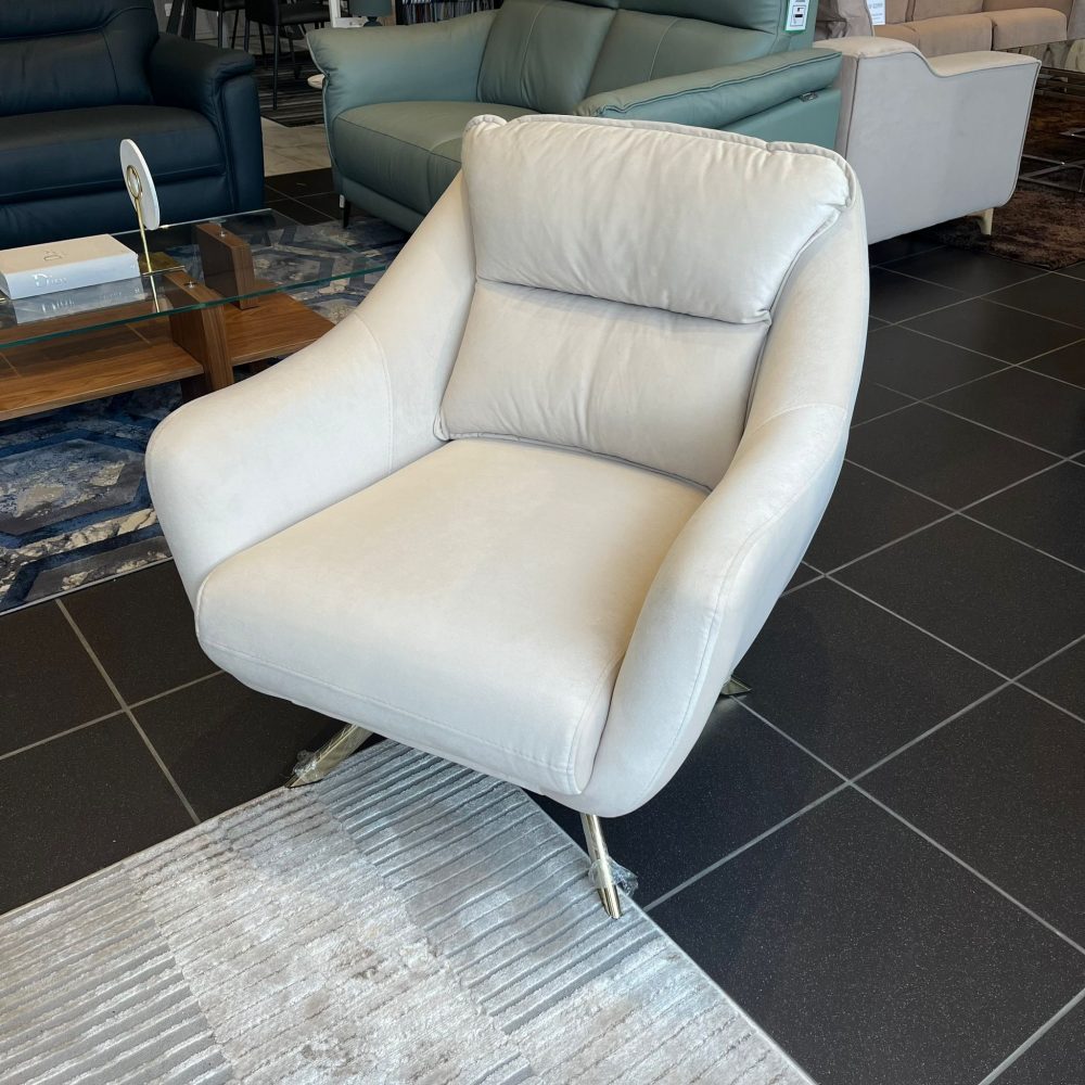 Hanen Armchair With Gold Legs - Fellini Home Ltd
